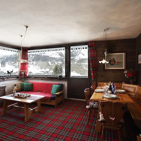 Apartment Vista - Happy